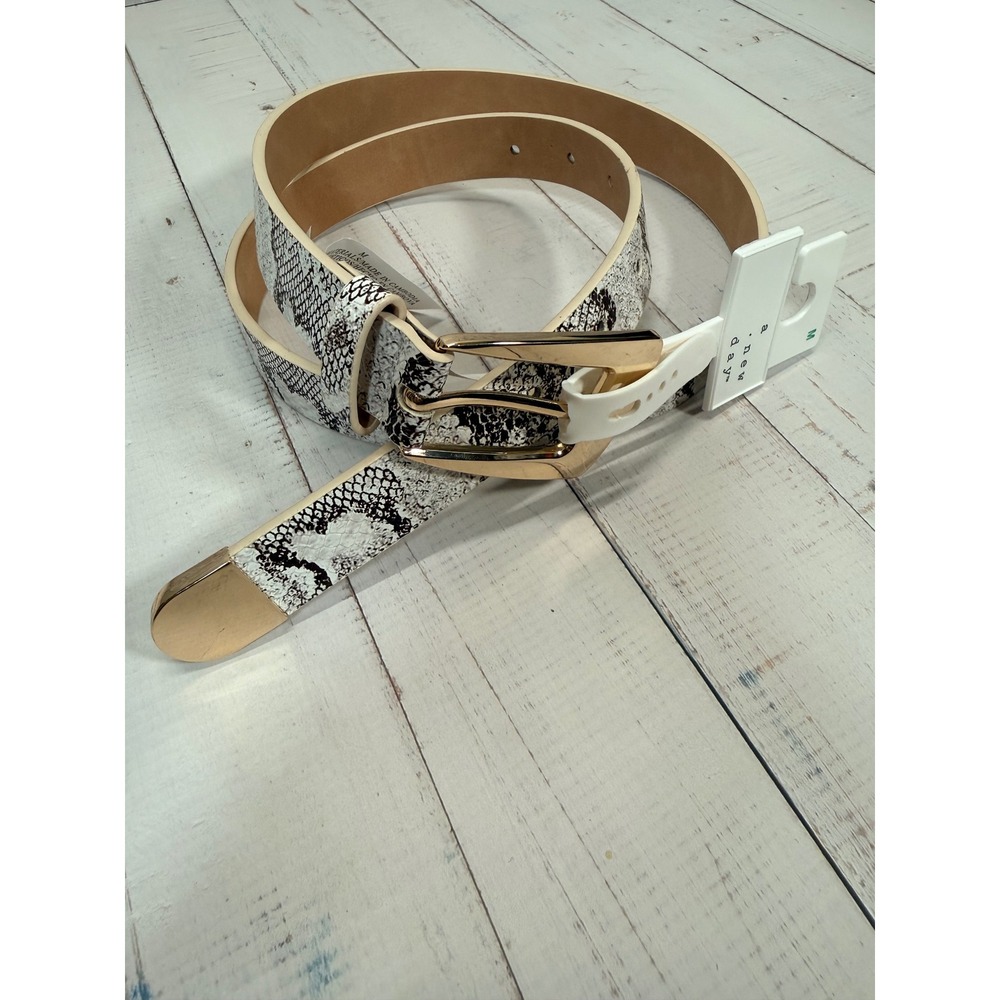 A New Day Womens Snakeskin Print Belt Gold Buckle Gray White TRF25-0001 Size M